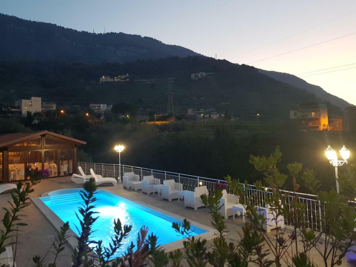 Villa Catie Castellammare di Stabia Eksteriør bilde